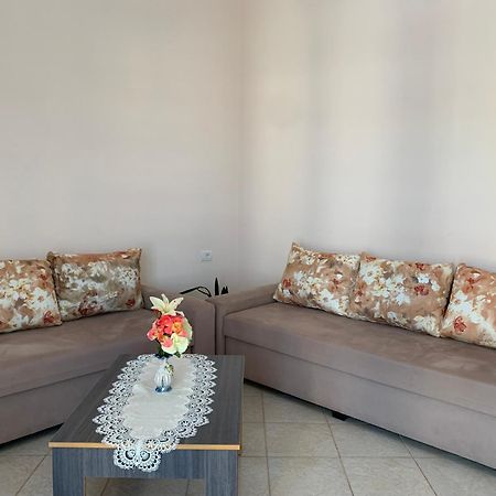 Ylli Cunaj Apartments Саранде Екстериор снимка