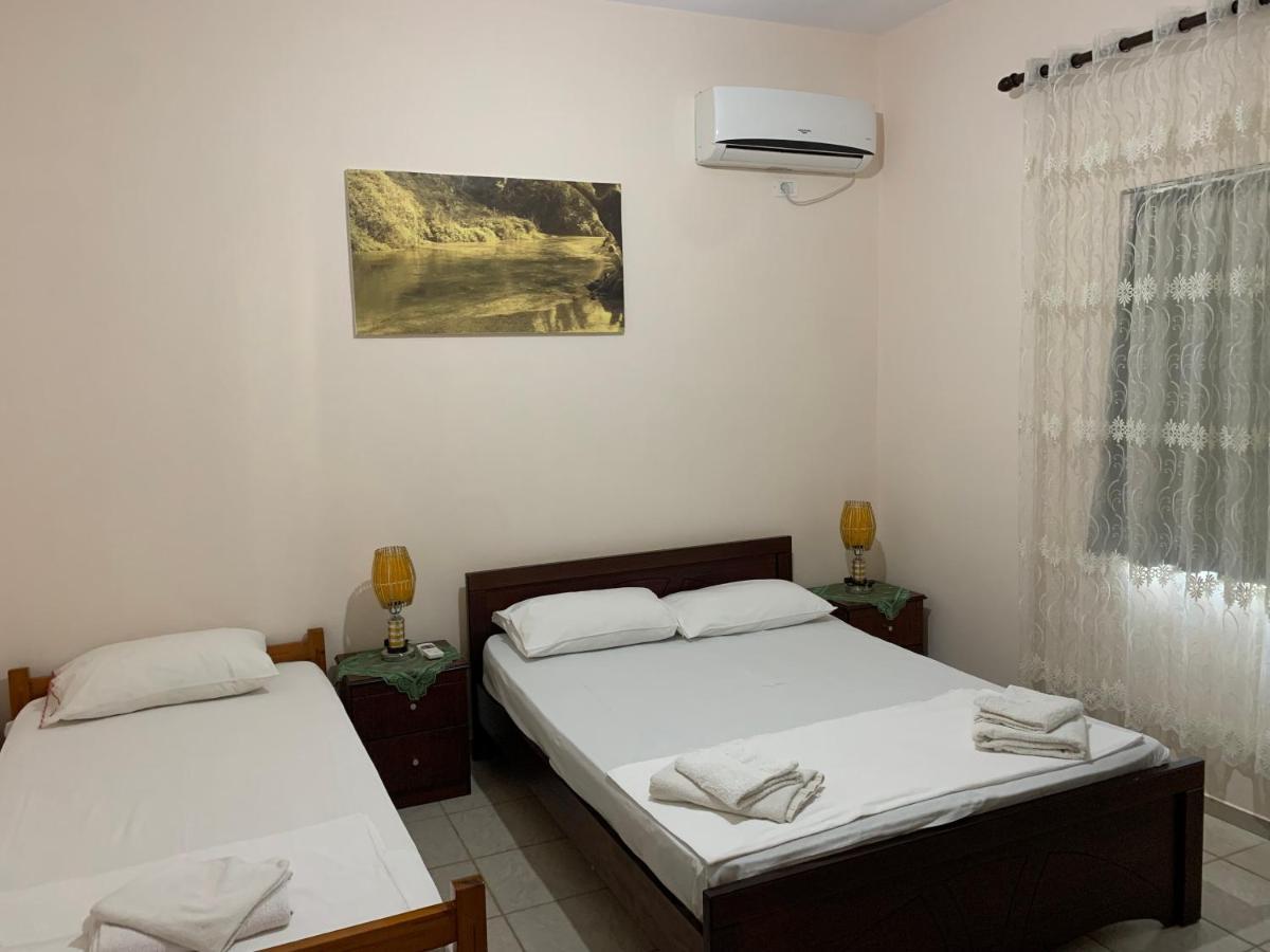 Ylli Cunaj Apartments Саранде Екстериор снимка